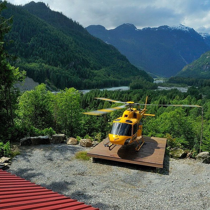 Talon helicopter at the Upper Pitt Lodge